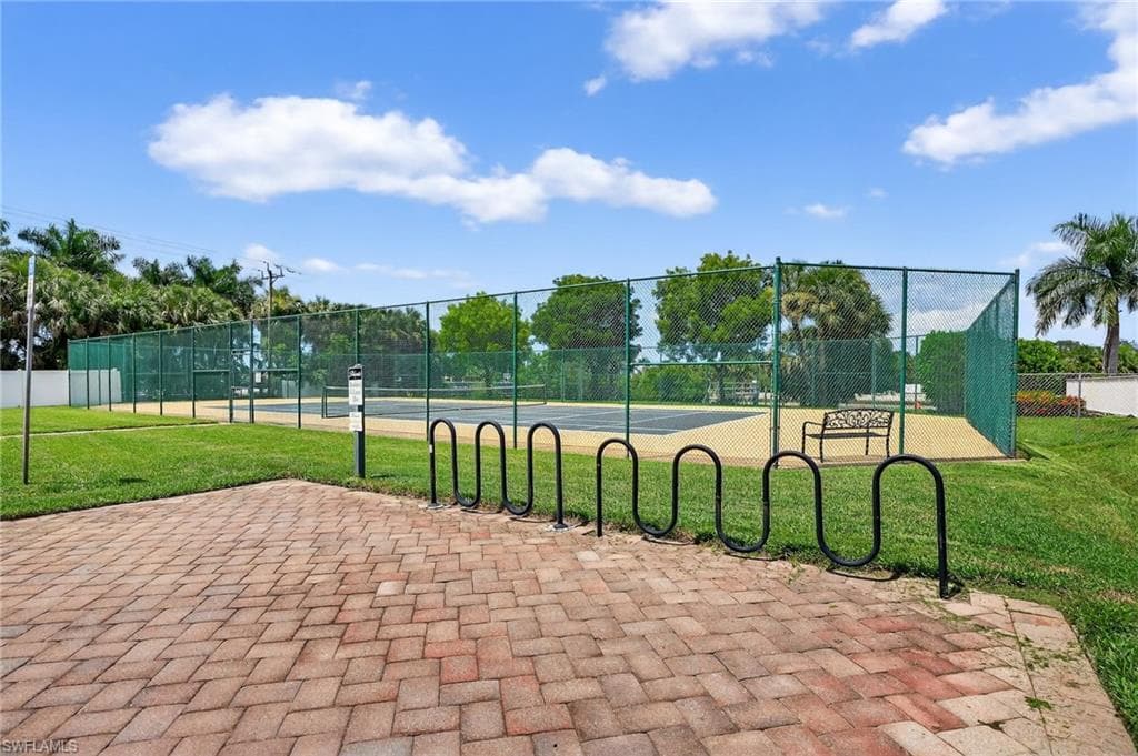 25080 Peacock Ln 101, Naples, FL 34114-43