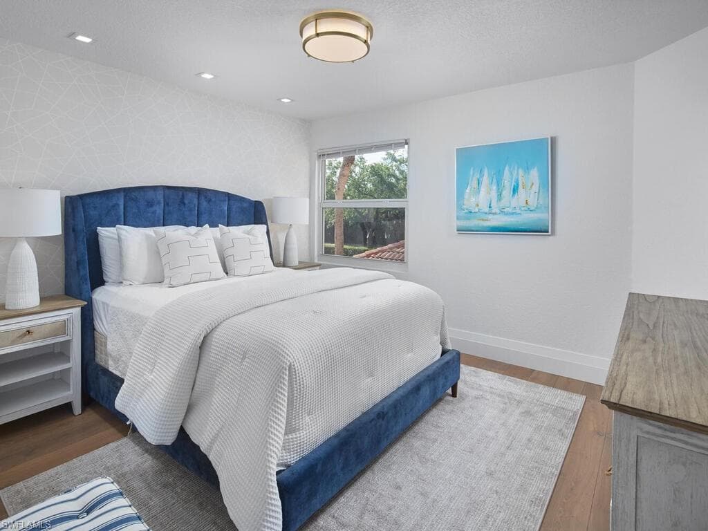 368 Woodshire Ln B10, Naples, FL 34105-18