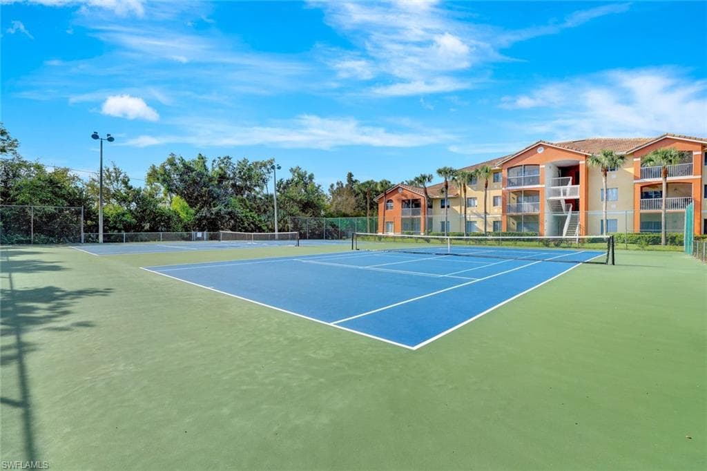 6300 Aragon Way 105, Fort Myers, FL 33966-5