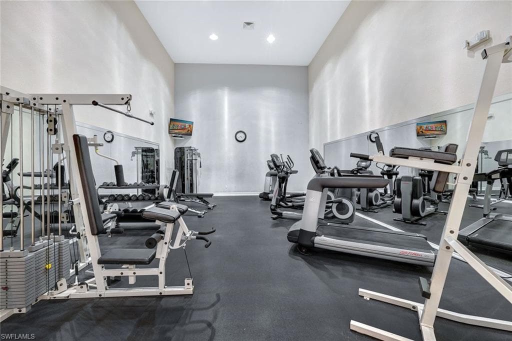 6300 Aragon Way 105, Fort Myers, FL 33966-7