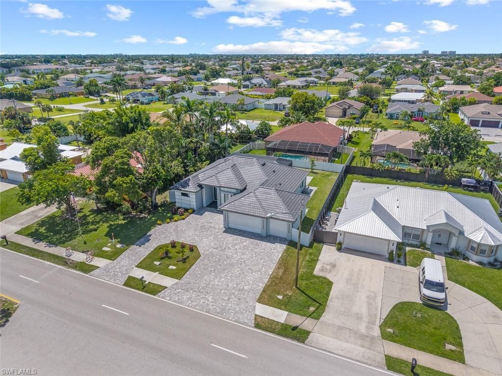 926 Gleason Pkwy, Cape Coral, FL 33914-41