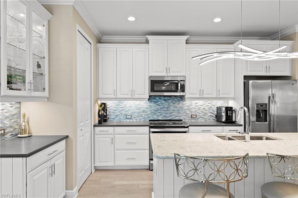 2259 Marquesa Cir, Naples, FL 34112-12