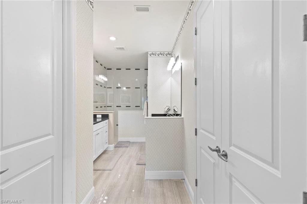 2259 Marquesa Cir, Naples, FL 34112-26