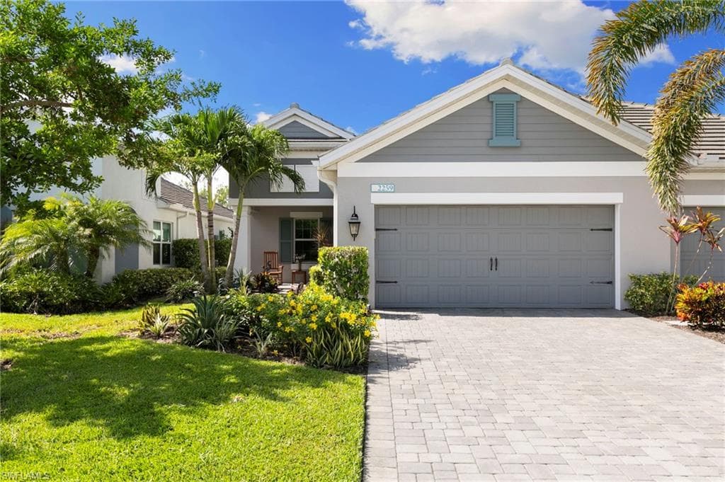 2259 Marquesa Cir, Naples, FL 34112-2