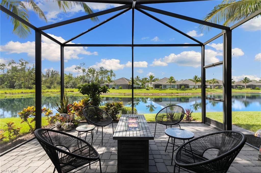 2259 Marquesa Cir, Naples, FL 34112-37