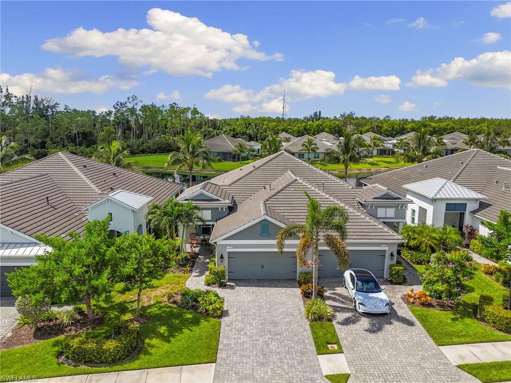 2259 Marquesa Cir, Naples, FL 34112-45