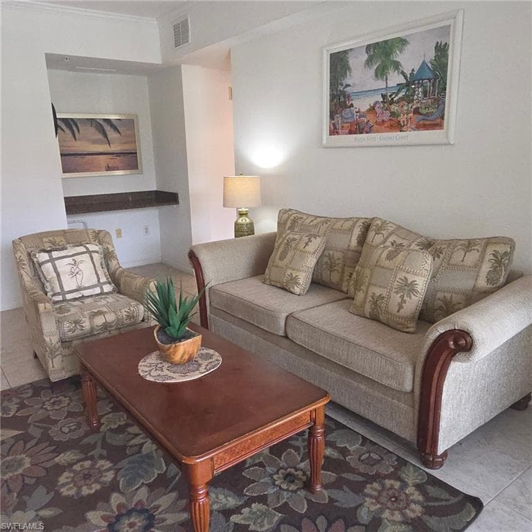 12975 Positano Cir 207, Naples, FL 34105-7