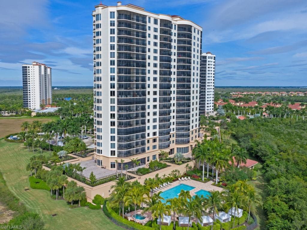 1050 Borghese Ln 804, Naples, FL 34114-3