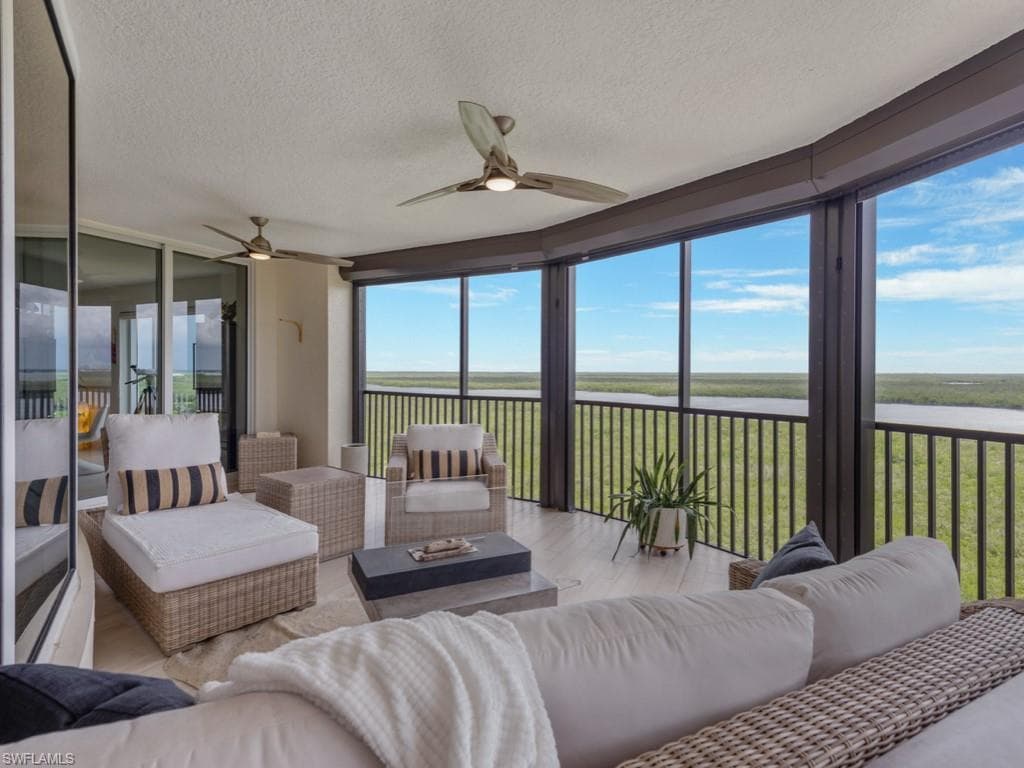 1050 Borghese Ln 804, Naples, FL 34114-7