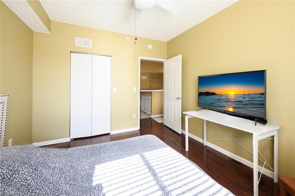 1865 Florida Club Dr 6303, Naples, FL 34112-15