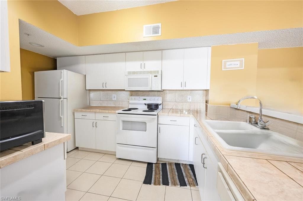 1865 Florida Club Dr 6303, Naples, FL 34112-8