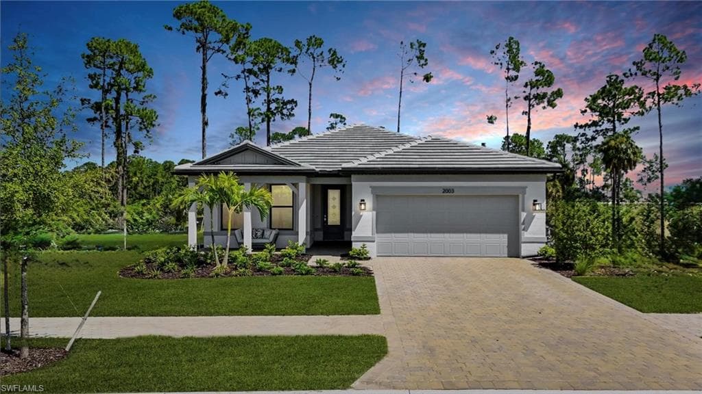 2003 Don Benito Way, Naples, FL 34120-2