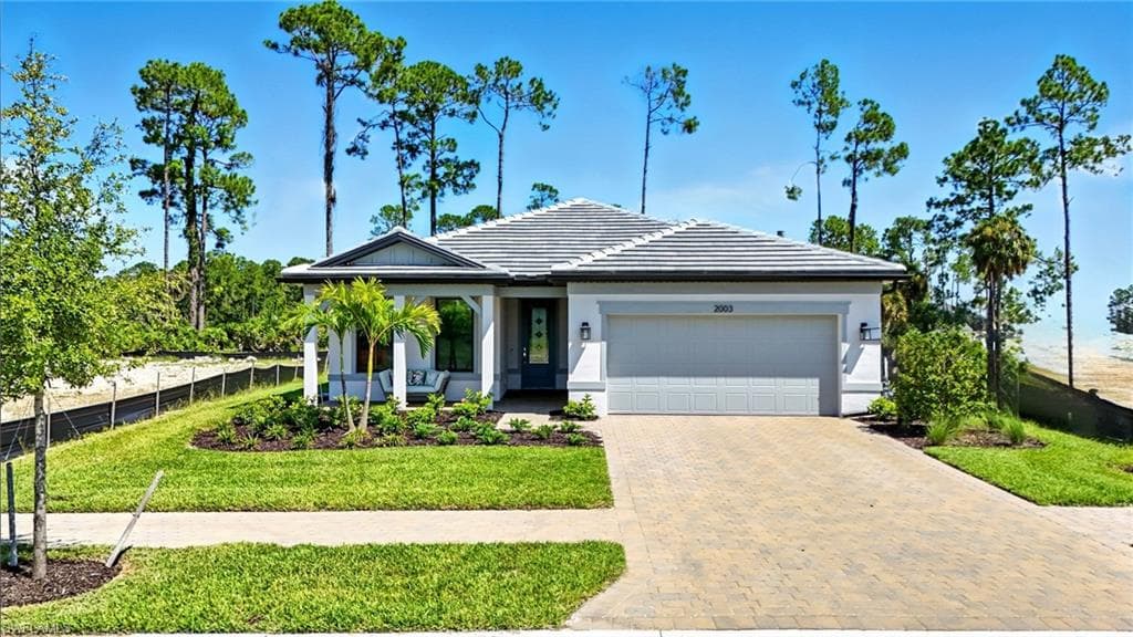 2003 Don Benito Way, Naples, FL 34120-36