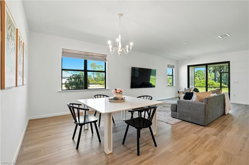 2003 Don Benito Way, Naples, FL 34120-7