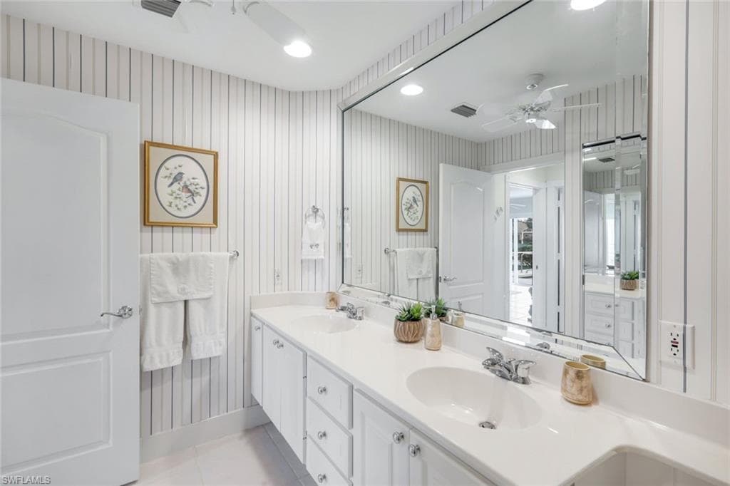 3077 Futuna Ln, Naples, FL 34119-19