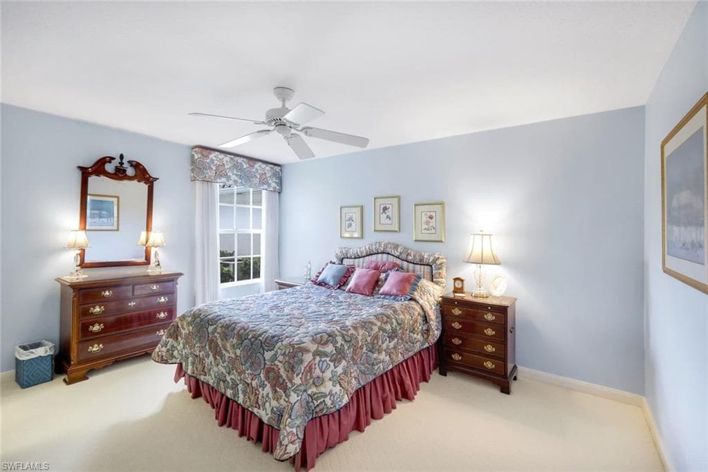 3077 Futuna Ln, Naples, FL 34119-21
