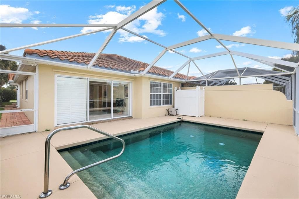 3077 Futuna Ln, Naples, FL 34119-27