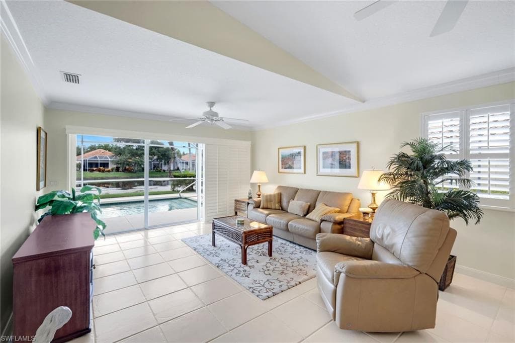 3077 Futuna Ln, Naples, FL 34119-8