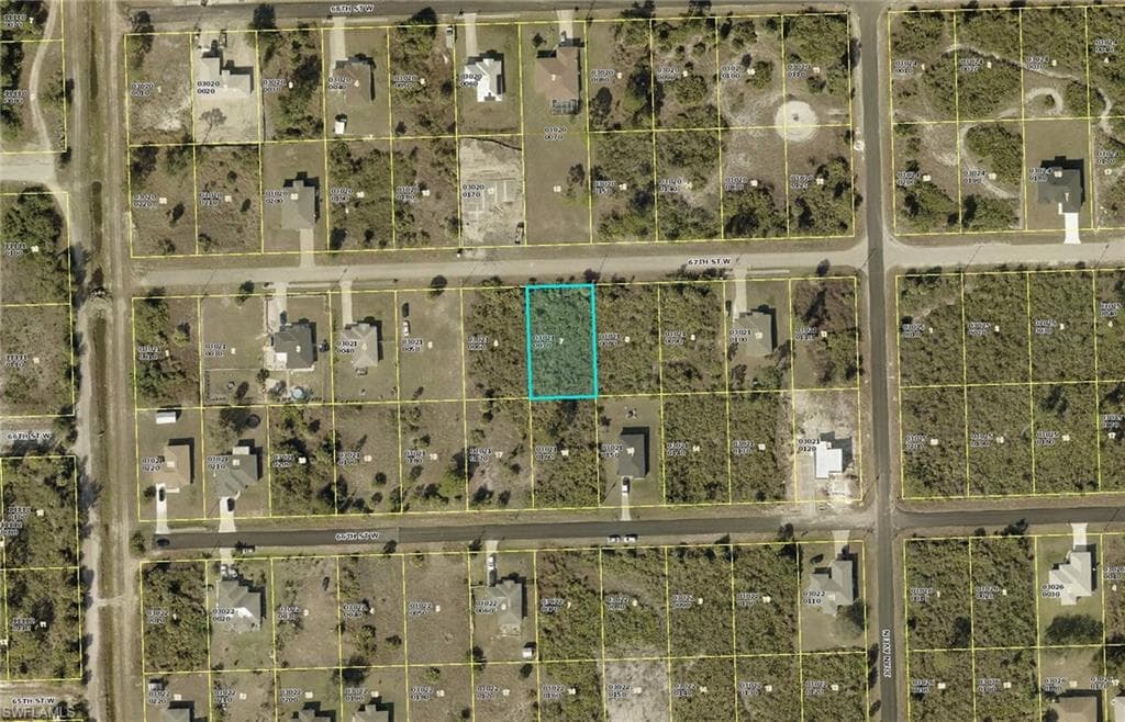 3009 67th St W, Lehigh Acres, FL 33971-8