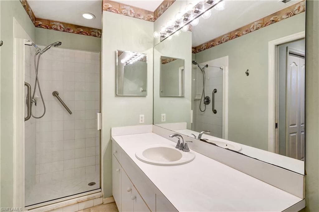 9350 Highland Woods Blvd 4303, Bonita Springs, FL 34135-12