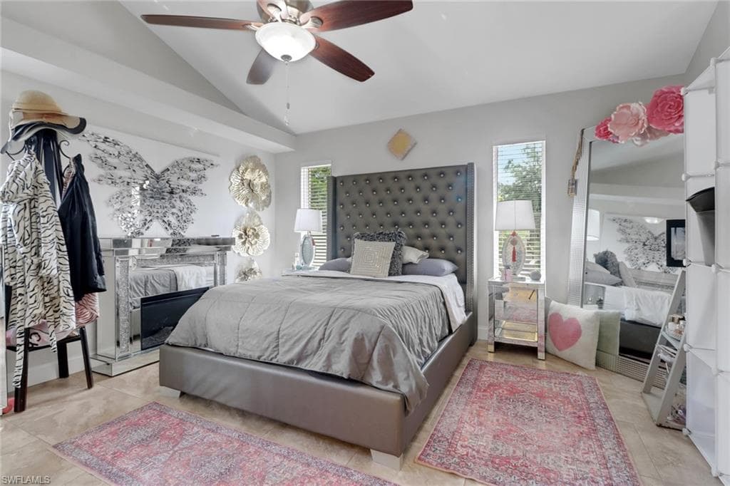 914 14th St SE, Naples, FL 34117-13
