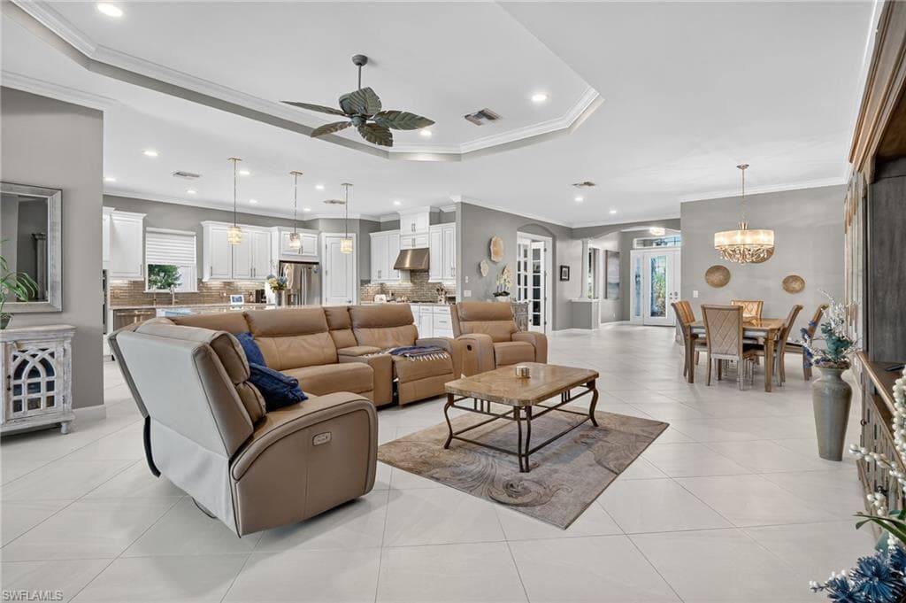9512 Livorno Ct, Naples, FL 34119-15