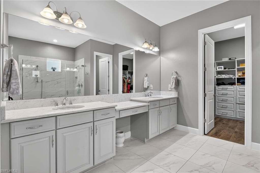 9512 Livorno Ct, Naples, FL 34119-19