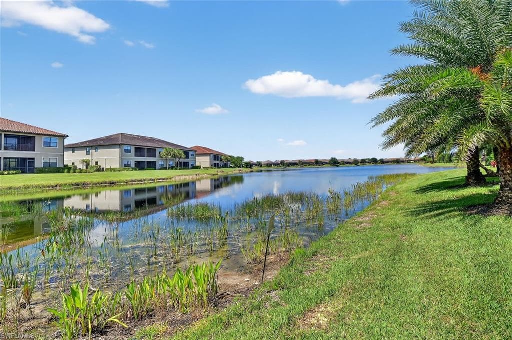 9512 Livorno Ct, Naples, FL 34119-32
