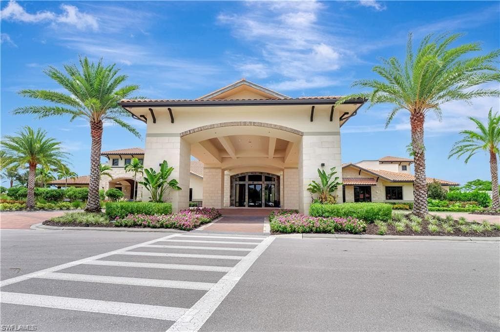 9512 Livorno Ct, Naples, FL 34119-43