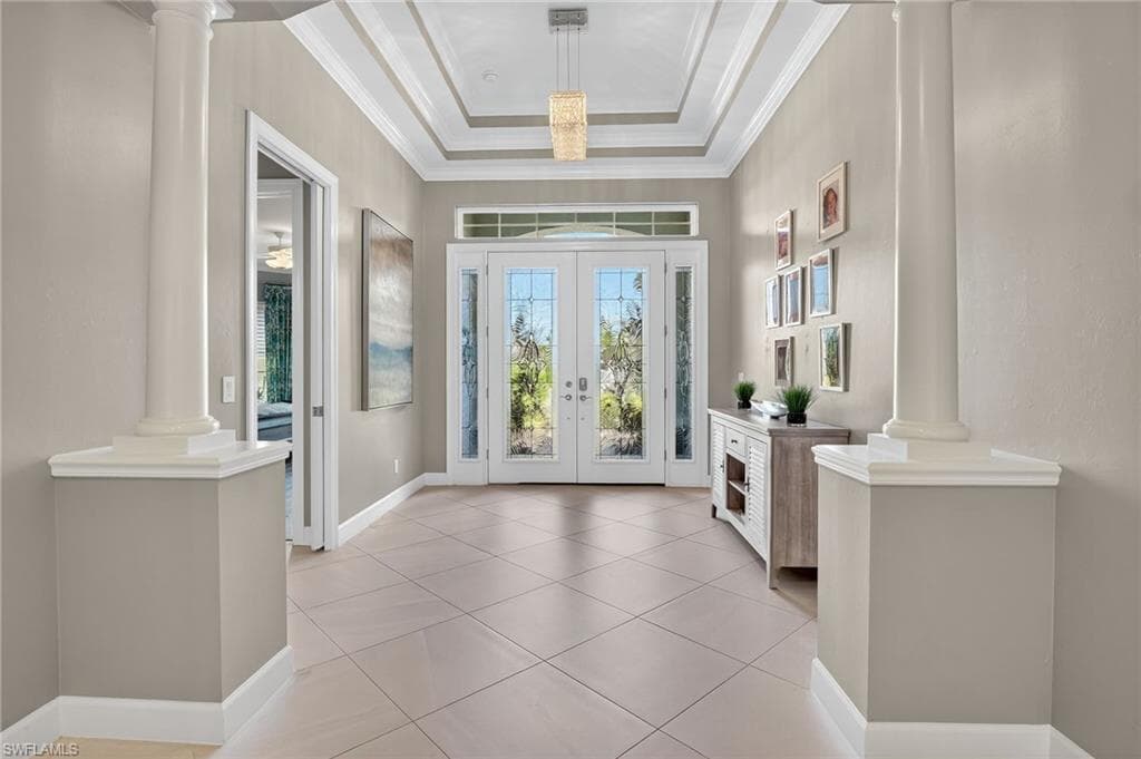 9512 Livorno Ct, Naples, FL 34119-5
