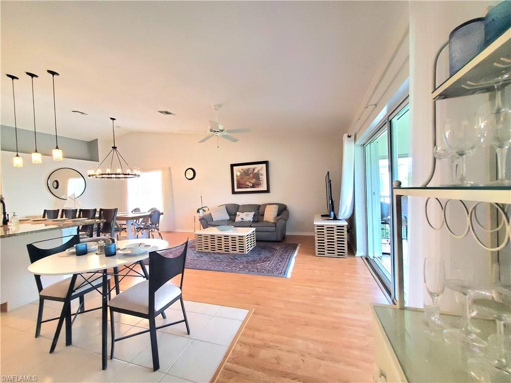 6846 Sterling Greens Dr 201, Naples, FL 34104-29