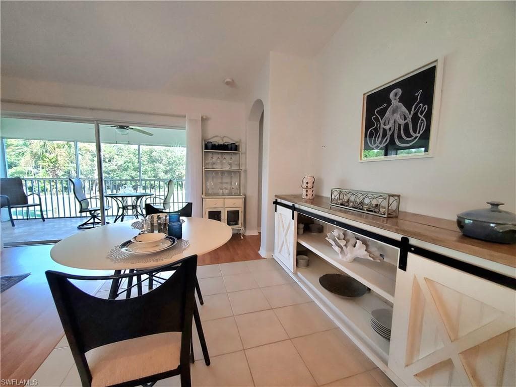6846 Sterling Greens Dr 201, Naples, FL 34104-31