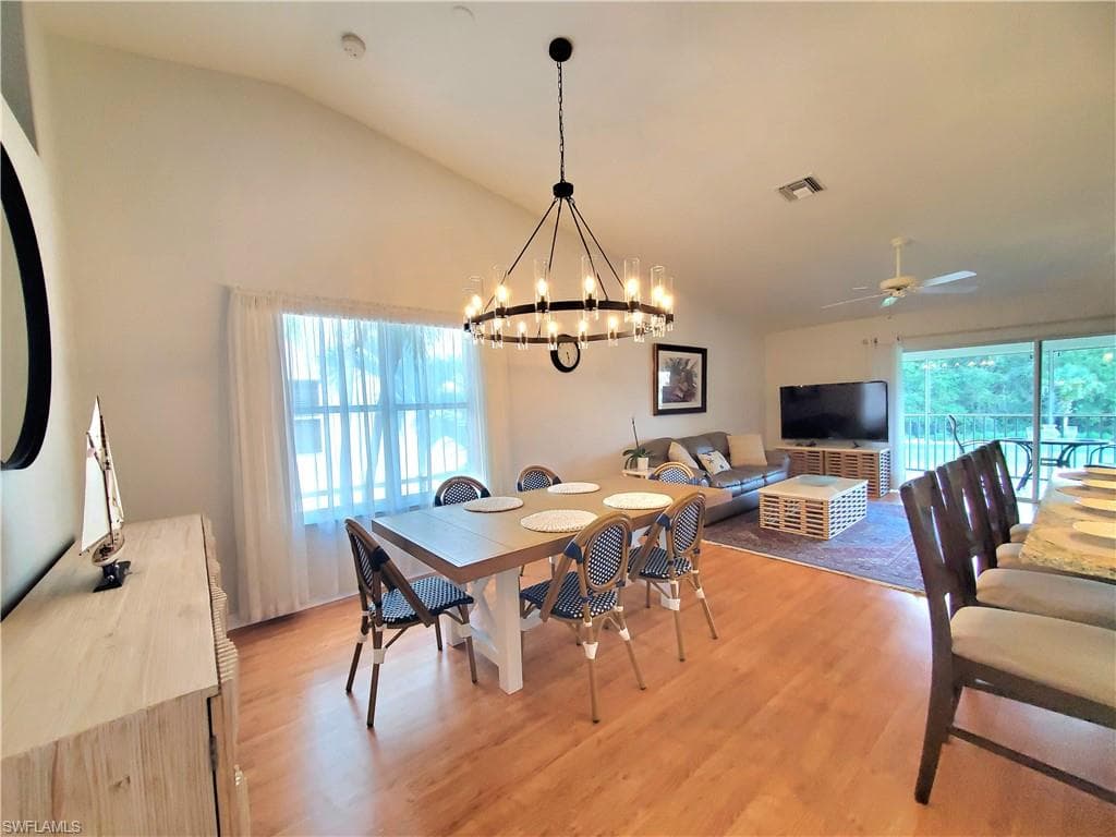 6846 Sterling Greens Dr 201, Naples, FL 34104-6