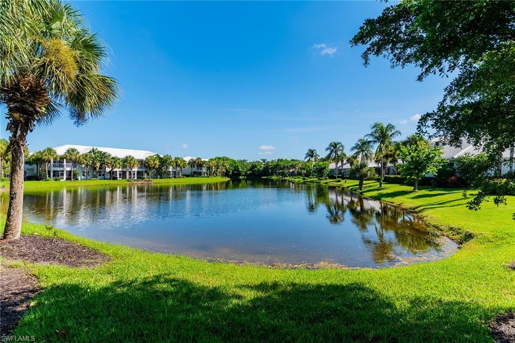 4650 Hawks Nest Way 204, Naples, FL 34114-33