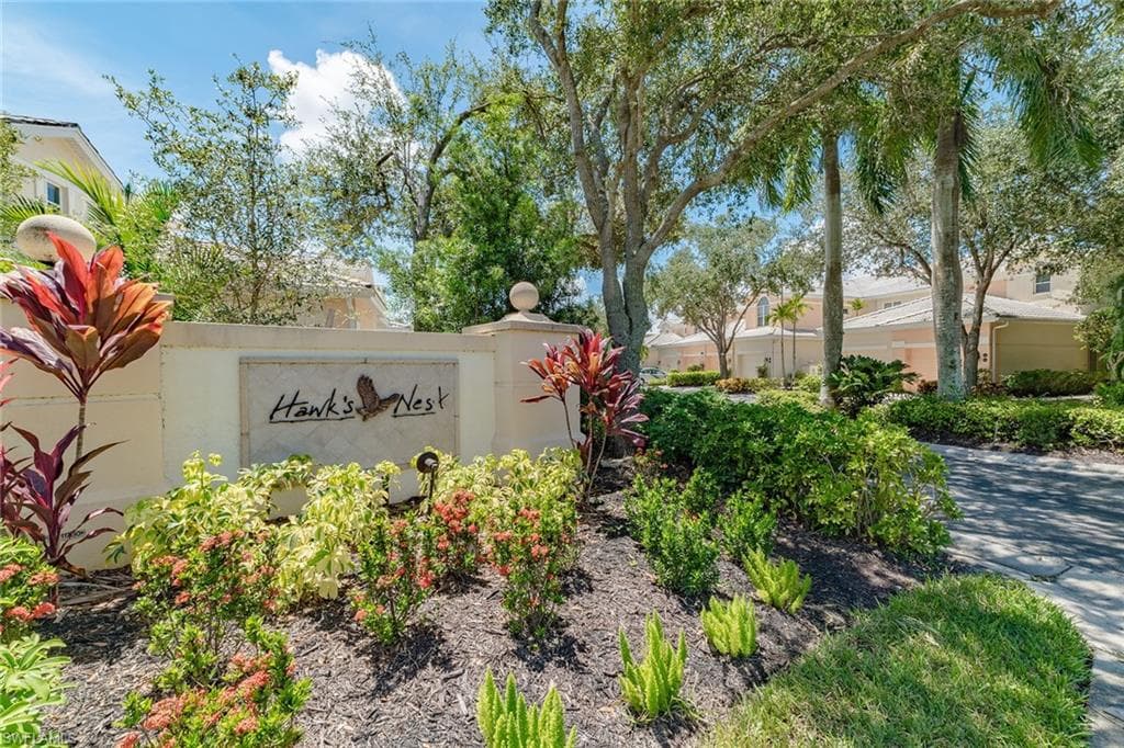 4650 Hawks Nest Way 204, Naples, FL 34114-34