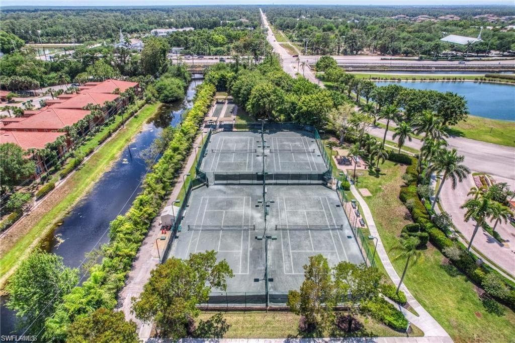 6464 Huntington Lakes Cir 103, Naples, FL 34119-25