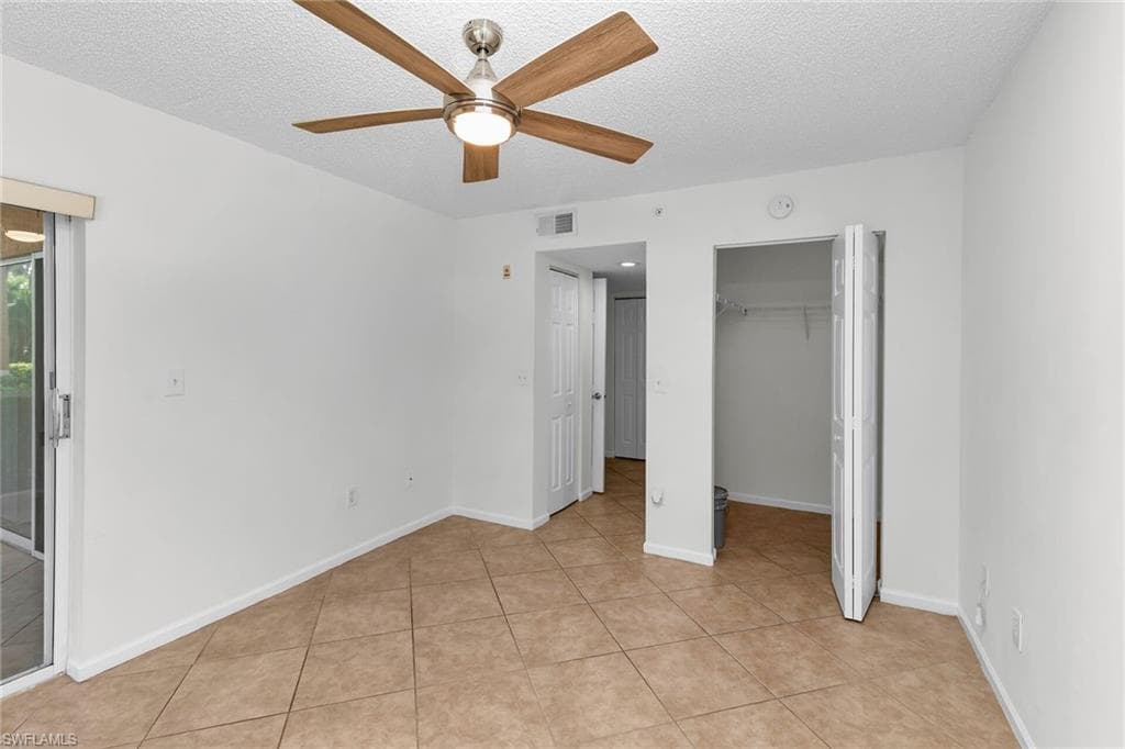 1810 Florida Club Cir 1111, Naples, FL 34112-13