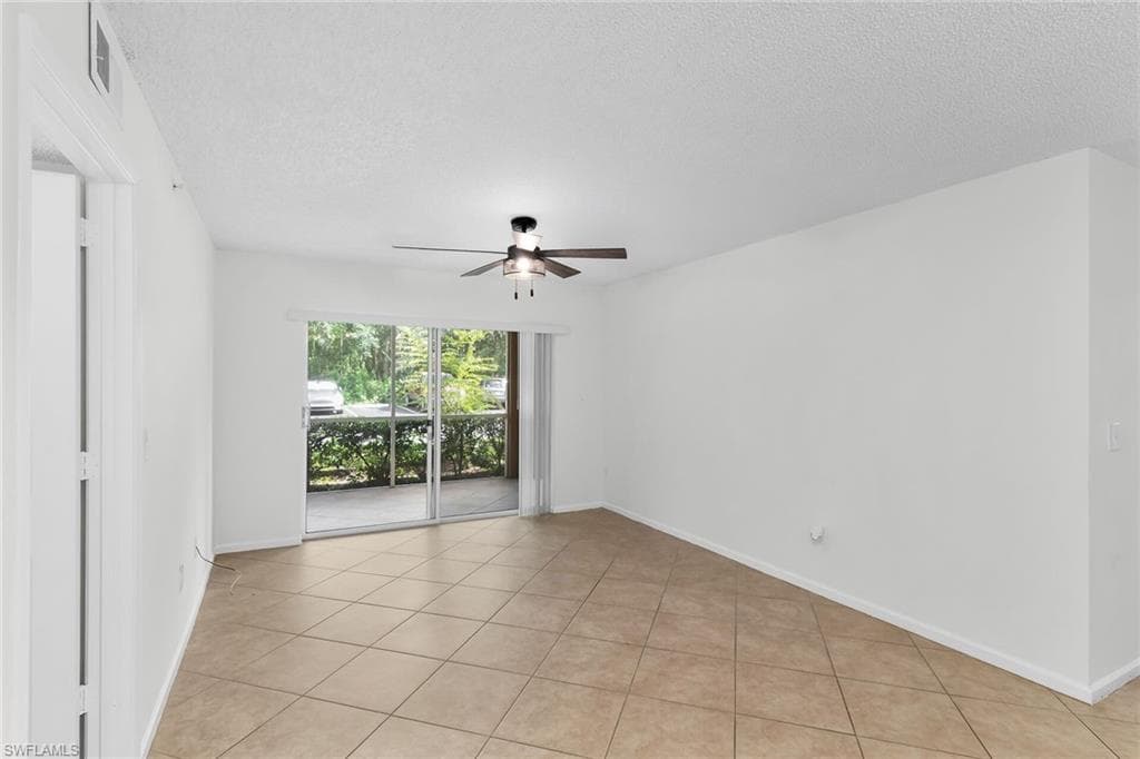 1810 Florida Club Cir 1111, Naples, FL 34112-16