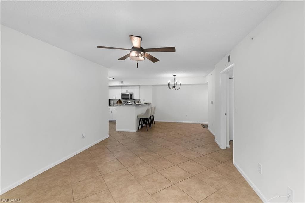 1810 Florida Club Cir 1111, Naples, FL 34112-4