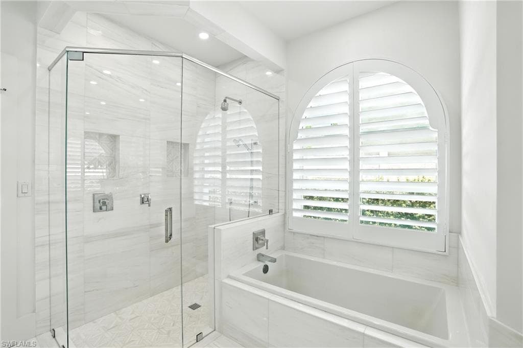 3712 Rachel Ln, Naples, FL 34103-22