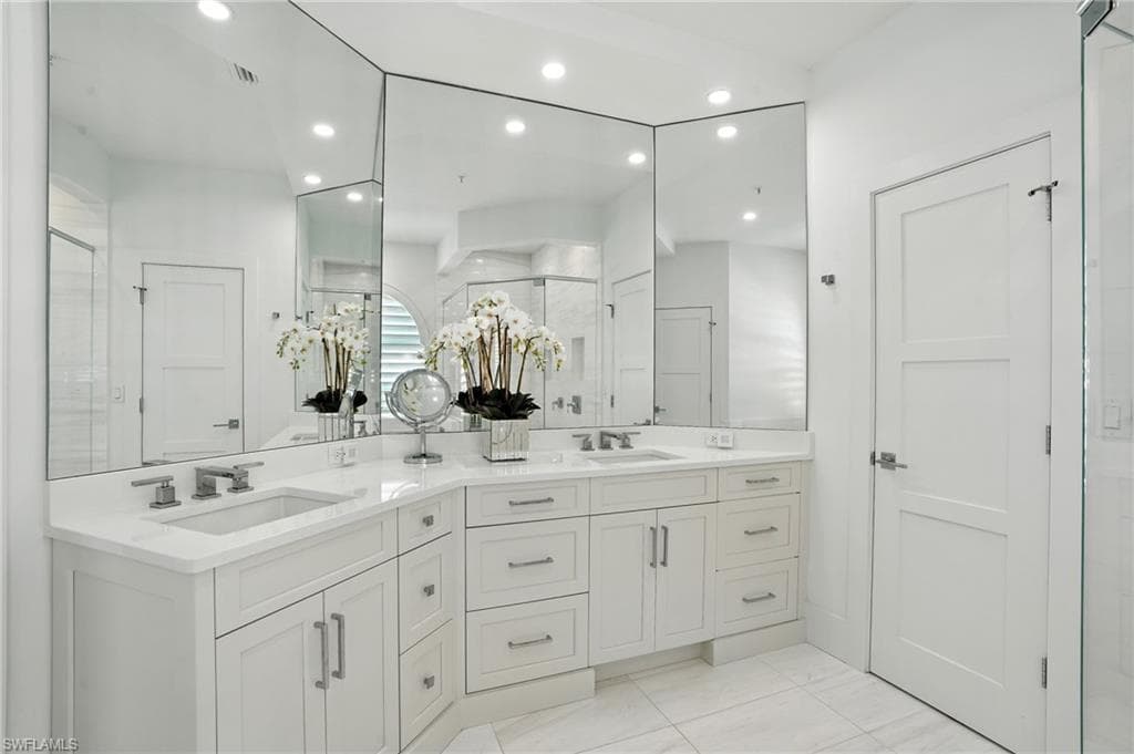 3712 Rachel Ln, Naples, FL 34103-23