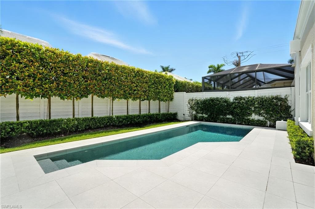 3712 Rachel Ln, Naples, FL 34103-33