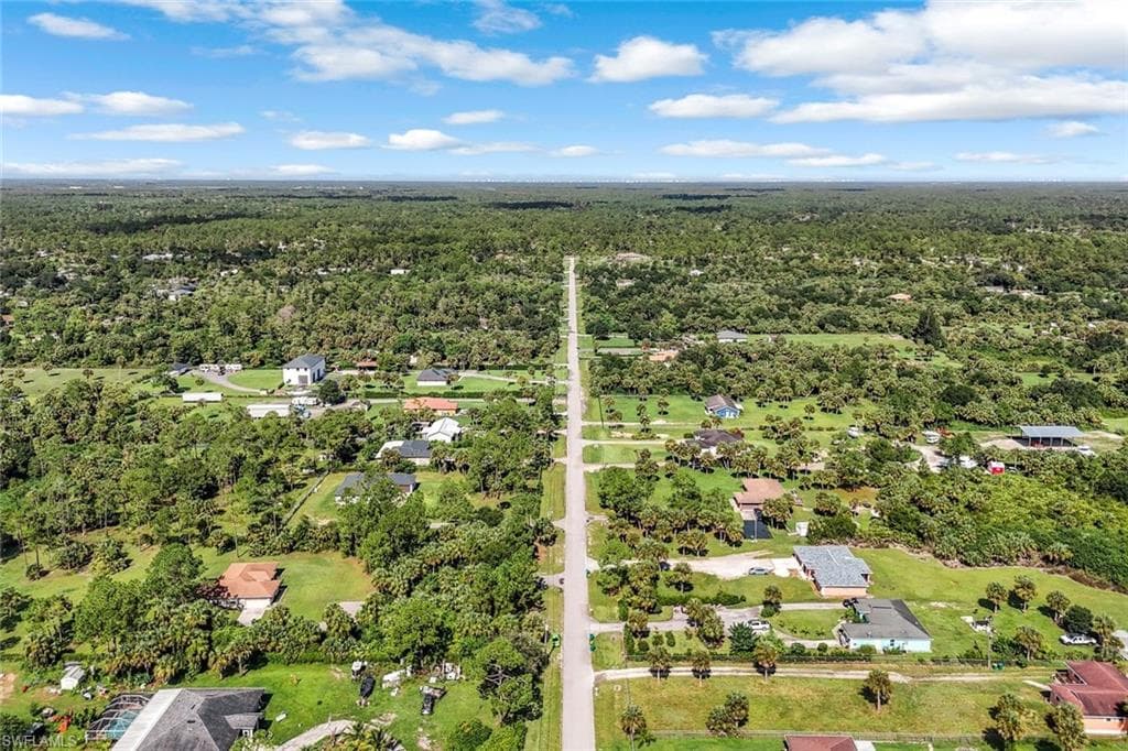 2682 4th Ave SE, Naples, FL 34117-31