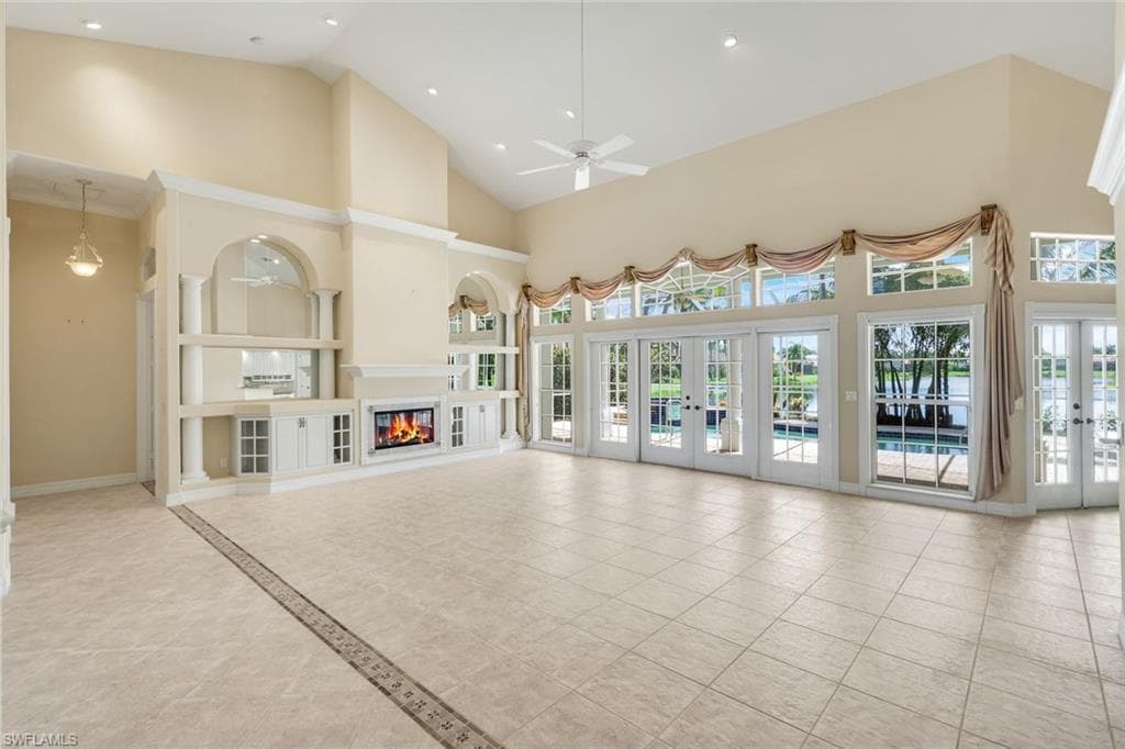 11201 Phoenix Way, Naples, FL 34119-11