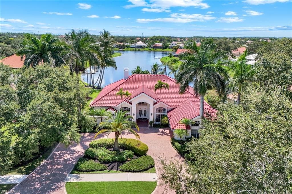 11201 Phoenix Way, Naples, FL 34119-3