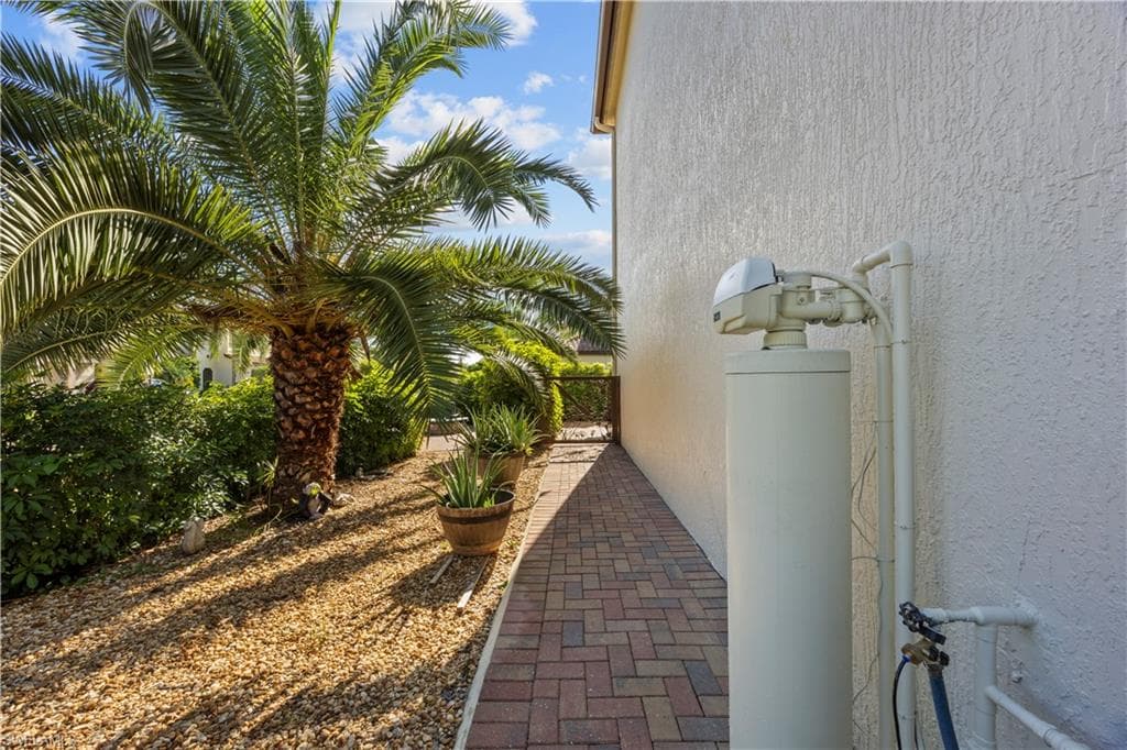 5272 Beckton Rd, Ave Maria, FL 34142-36