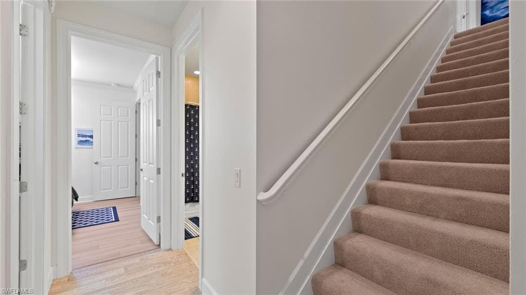 7412 Winding Cypress Dr, Naples, FL 34114-27