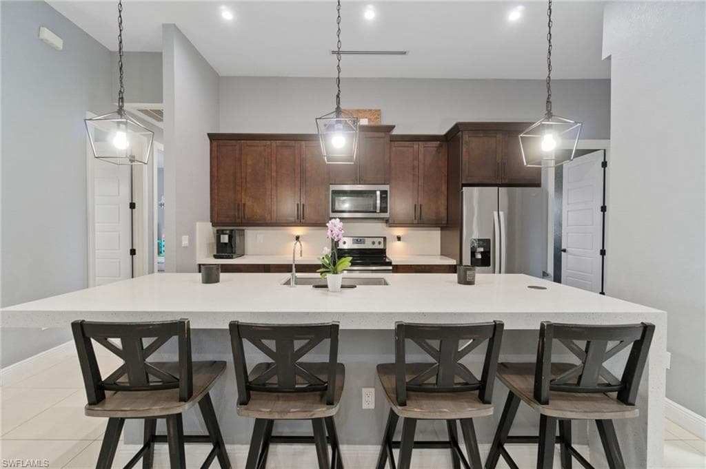 4249 56th Ave NE, Naples, FL 34120-11