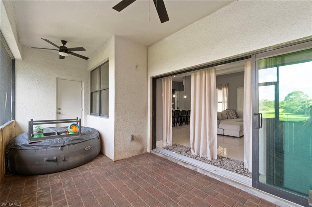 4249 56th Ave NE, Naples, FL 34120-28