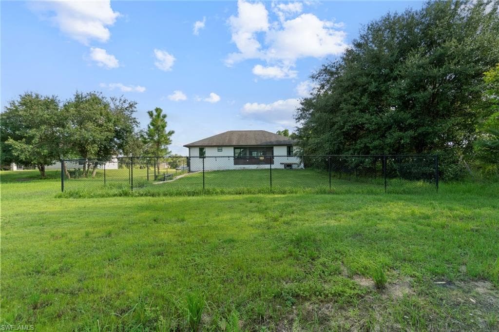 4249 56th Ave NE, Naples, FL 34120-34